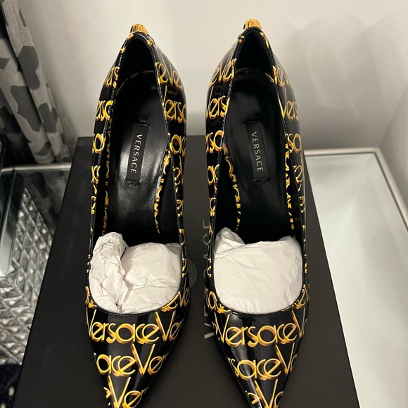 Versace pump heels multi color - Picture 2 of 8